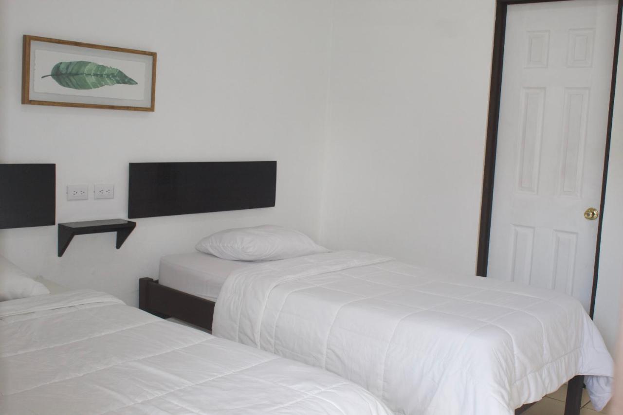 Hotel Cañas Exteriör bild